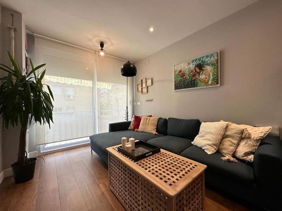 Excelente Y Centrico Apartamento Sevilha Exterior foto